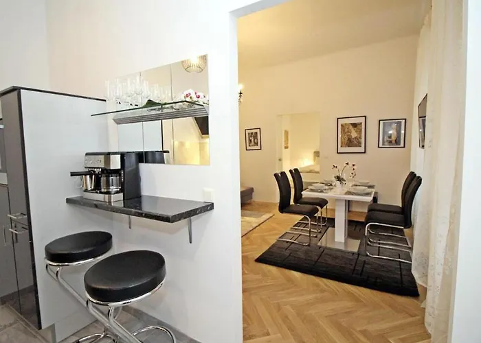 Klimt Apartment Vienna